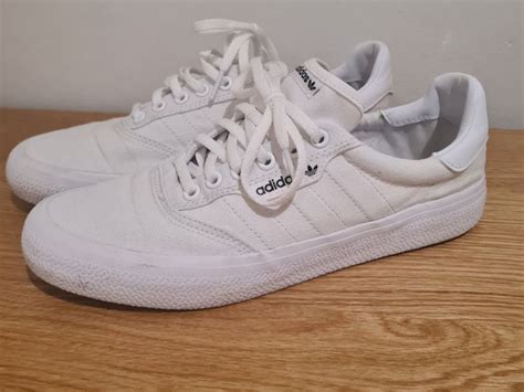 weiße adidas turnschuhe gr.42|Weiße Sneakers .